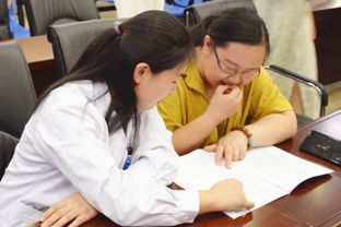 健康讲座与惠民义诊 把健康送到群众身边